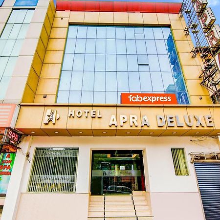 Hotel Apra Deluxe Nuova Delhi Esterno foto