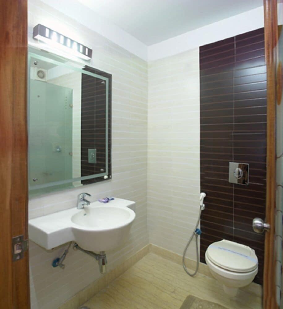 Hotel Apra Deluxe Nuova Delhi Camera foto