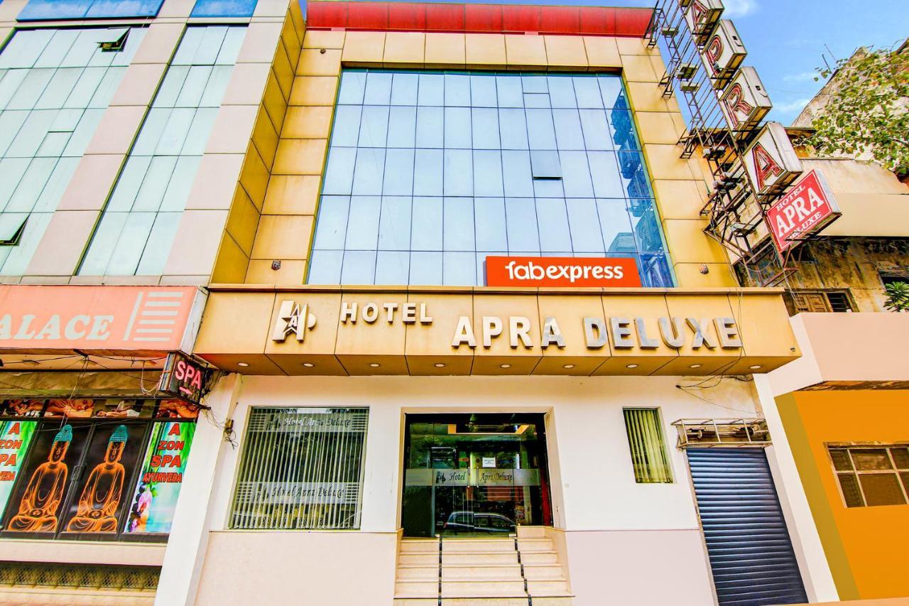 Hotel Apra Deluxe Nuova Delhi Esterno foto